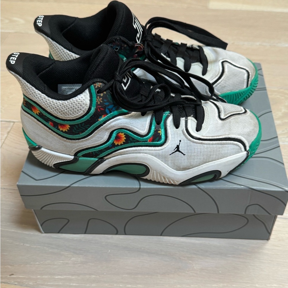 Jordan Tatum 3 Kids Sneakers - Black, White, and Green Floral